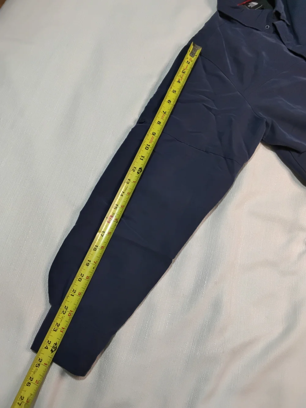 The North Face Men's Navy Blue Long-Sleeve Button-Down Shirt Sz M.